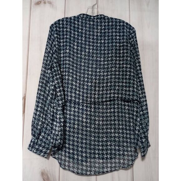 Banana Republic Shirt Ladies Large Petite Semi‎ Sheer Button Front - Picture 2 of 8